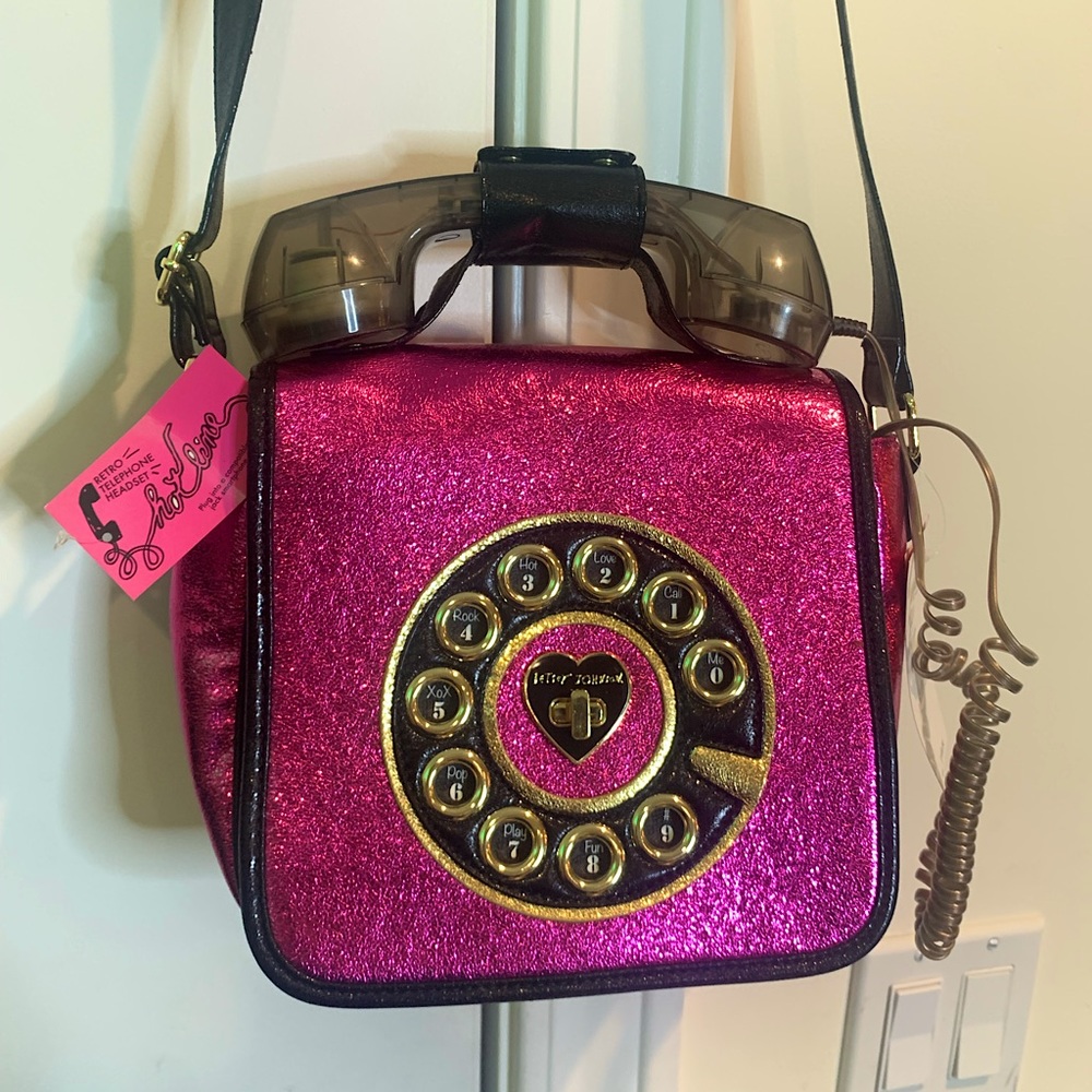 NWT BETSEY JOHNSON Off The Hook Phone Crossbody Purse, Fuchsia, Working phone!